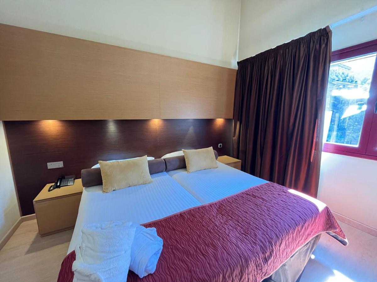 Hotel Galanthus&Spa Canillo Bagian luar foto