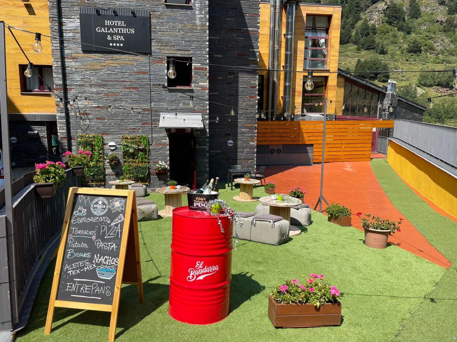 Hotel Galanthus&Spa Canillo Bagian luar foto